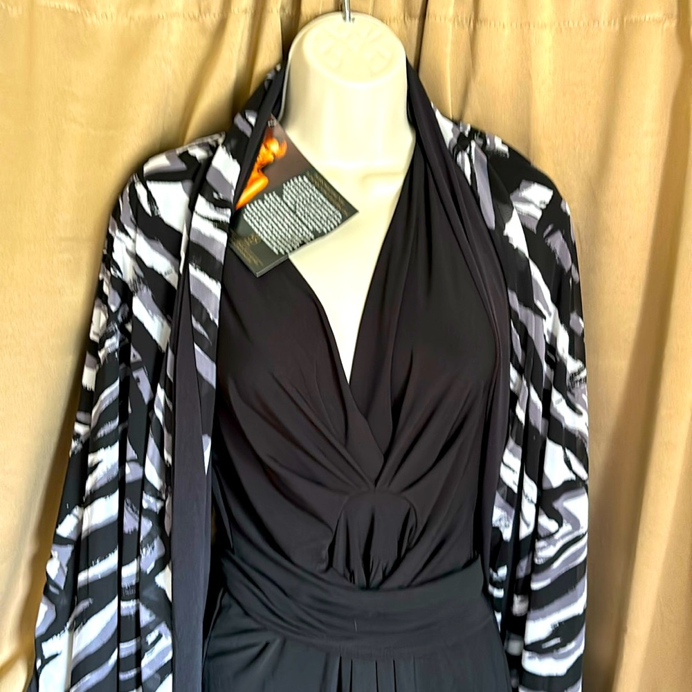 Iman wrap around black front/back tie, sold with or without wrap.